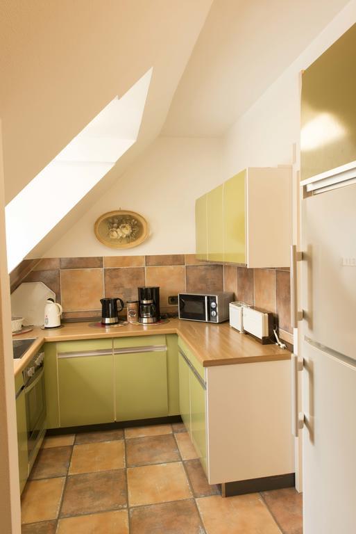 Ferienwohnung Burg Eltz トライス・カーデン 部屋 写真