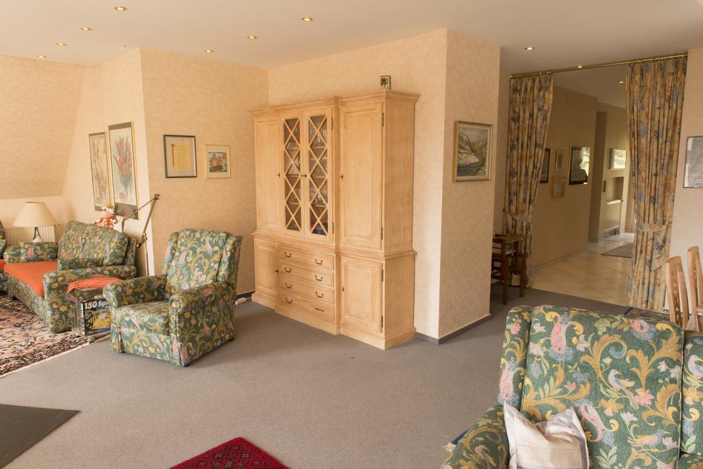 Ferienwohnung Burg Eltz トライス・カーデン 部屋 写真